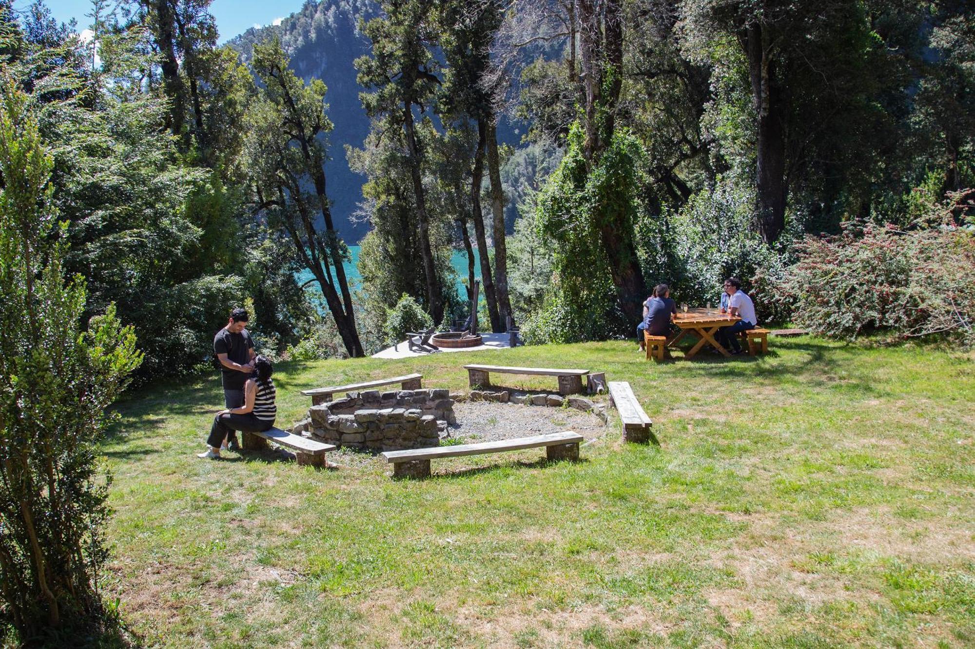 Lodge Tagua Tagua, Puelo Patagonia Puelo River ภายนอก รูปภาพ